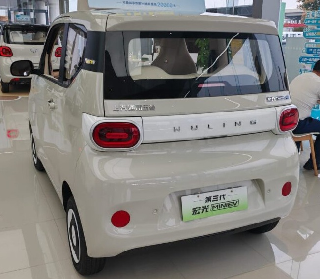 Wuling Hongguang Mini EV Macaron 4 Sitzer, Tempo 90 km/h – Bild 2