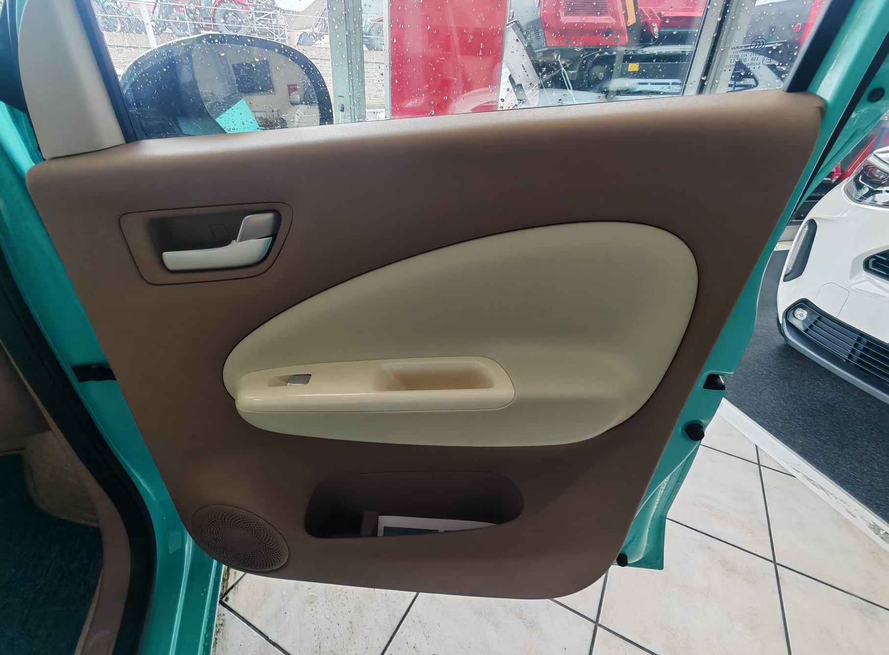 Wuling Hongguang Mini EV, 4 Türer, Tempo 90 km/h – Bild 12