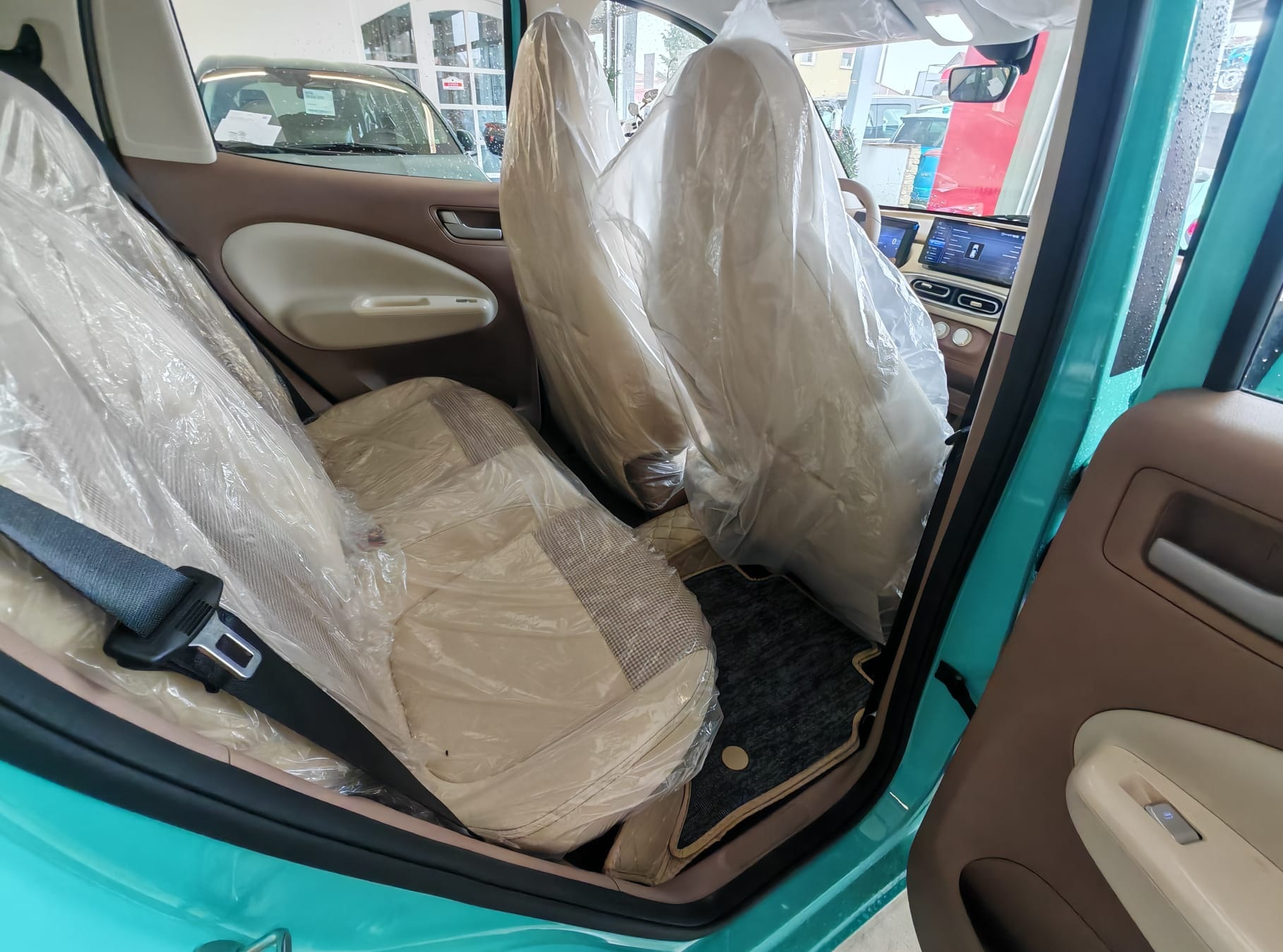 Wuling Hongguang Mini EV, 4 Türer, Tempo 90 km/h – Bild 13