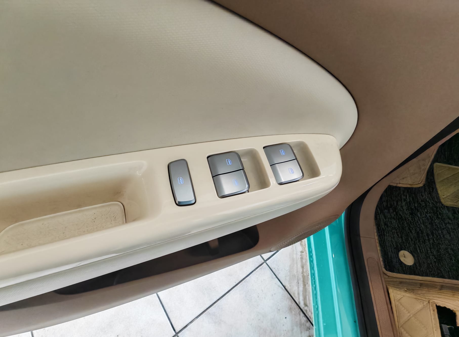 Wuling Hongguang Mini EV, 4 Türer, Tempo 90 km/h – Bild 15