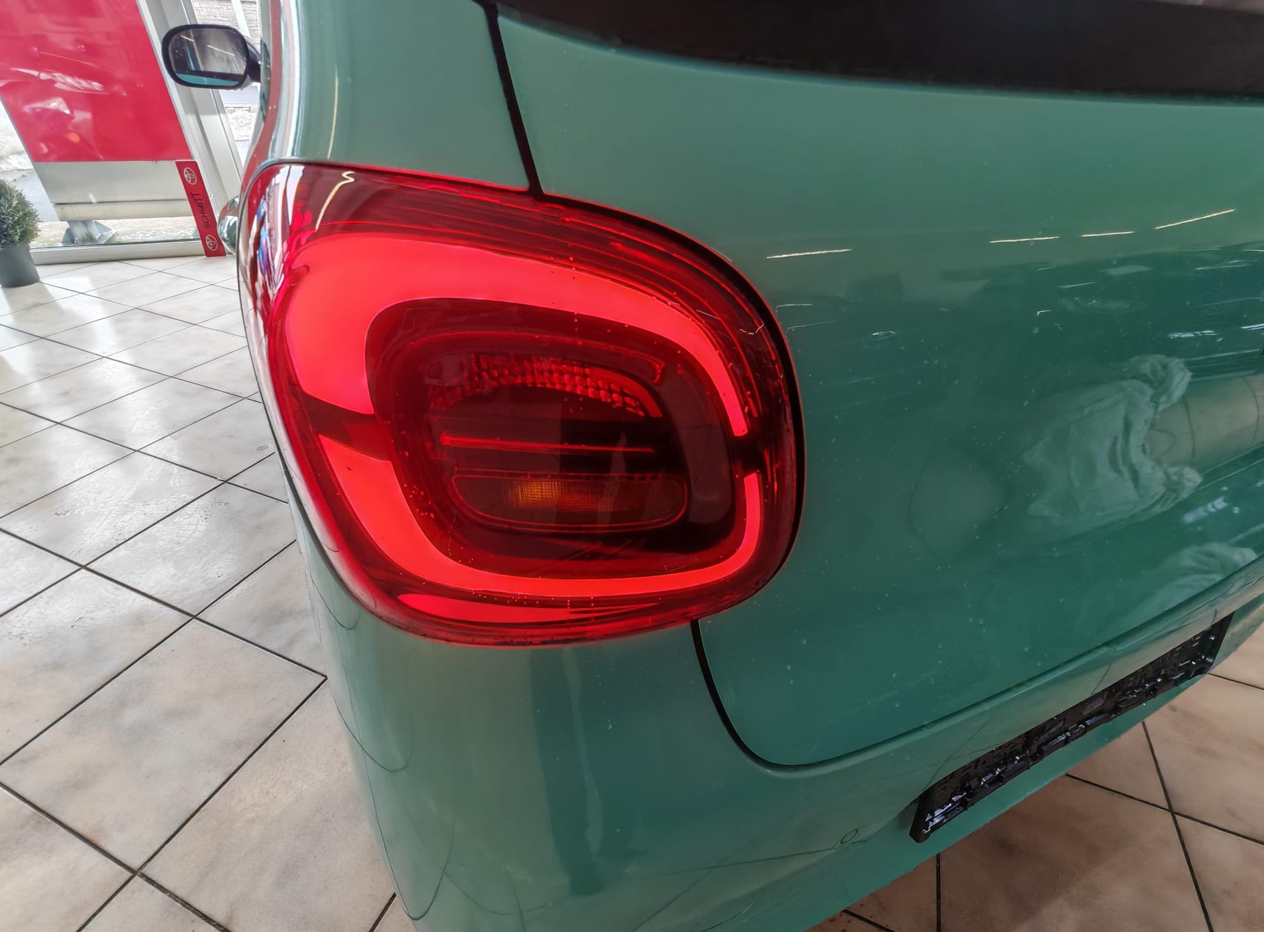 Wuling Hongguang Mini EV, 4 Türer, Tempo 90 km/h – Bild 10