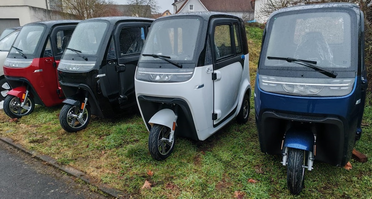 Cargo Runner Schmitt LWM Elektro-Kabinenroller 45 und 25 km/h – Bild 16