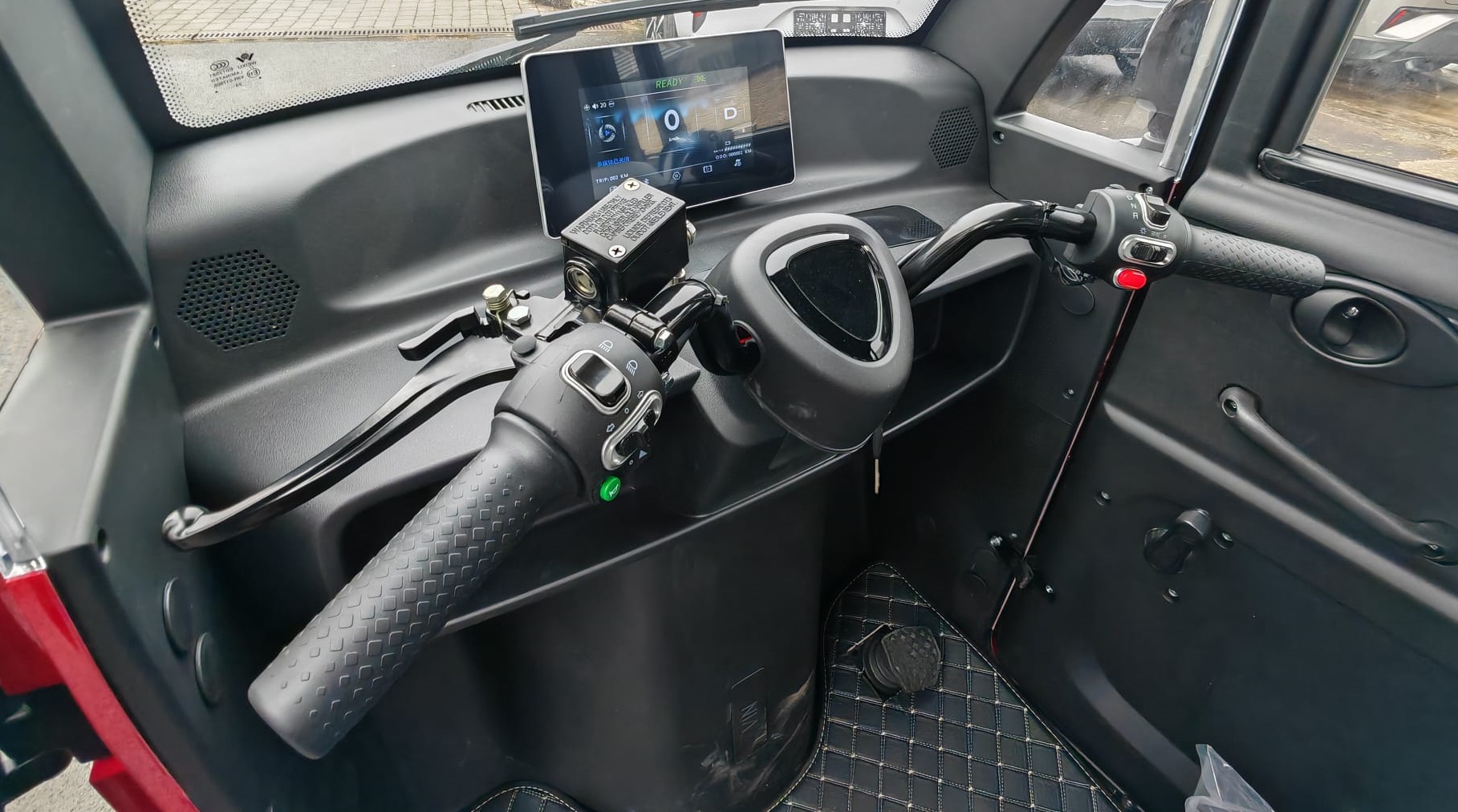 Cargo Runner Schmitt LWM Elektro-Kabinenroller 45 und 25 km/h – Bild 21