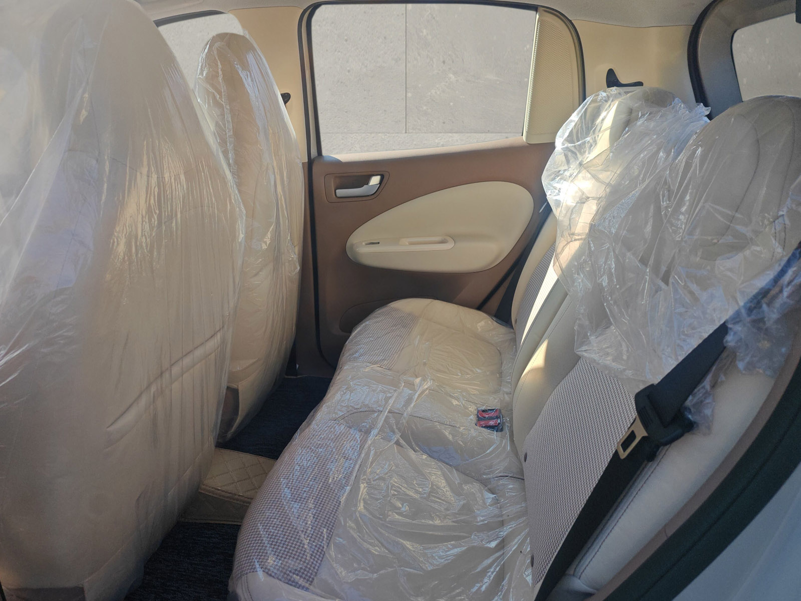 Wuling Hongguang Mini EV, 4 Türer, Tempo 90 km/h – Bild 30